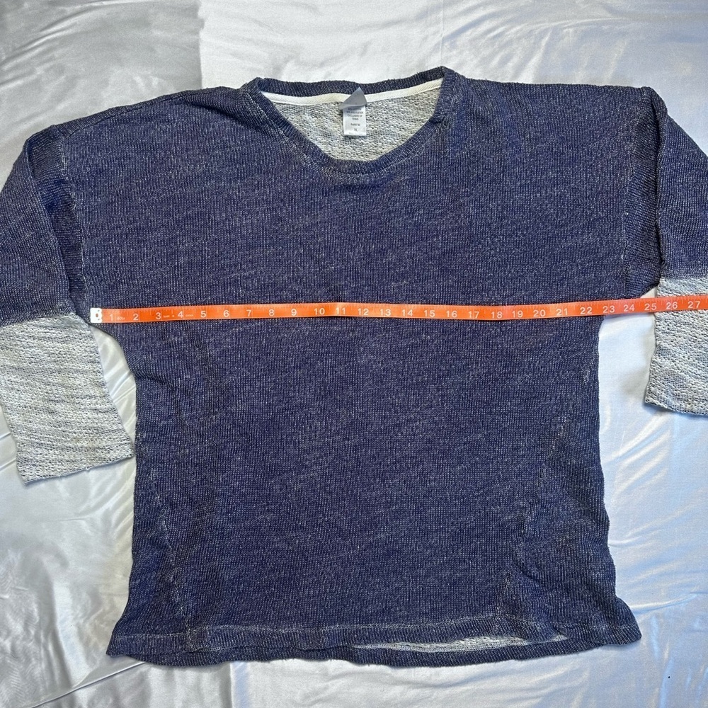 Natori Blue and White Knit Top - Picture 8 of 10